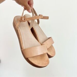 ABLE Larissa Leather Platform Sandals Vachetta Beige w Buckle Strappy Shoes Sz 6